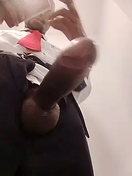 moro28vergon online show from 12-23-25, 02:11