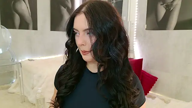 celia chanel online show from 04-17-26, 05:10