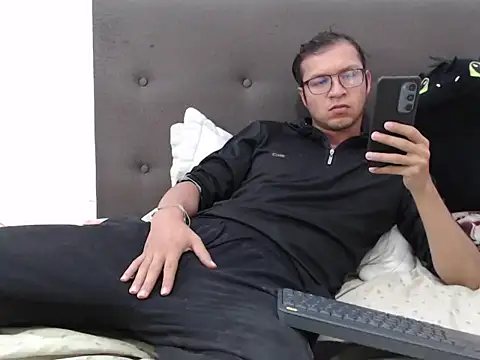 andy loverxx online show from 02-10-26, 12:42