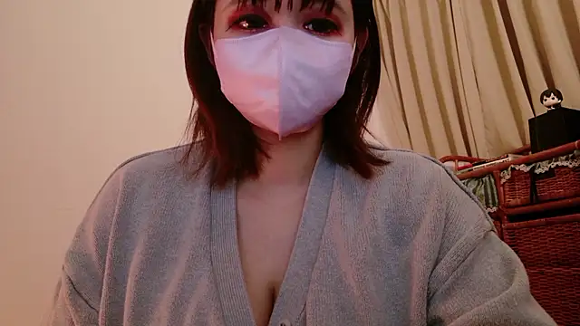 Snapshot of Megu_Melon chatting on 05-16-26, 12:15 Megu Melon online show from 05-16-26, 12:15