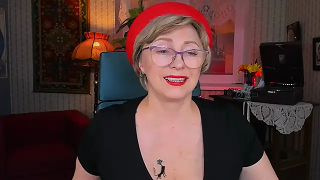 sugar vivien online show from 03-06-25, 04:17