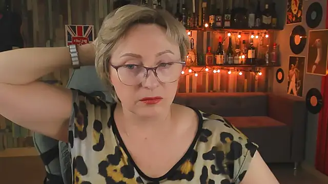 sugar vivien online show from 02-27-25, 01:07