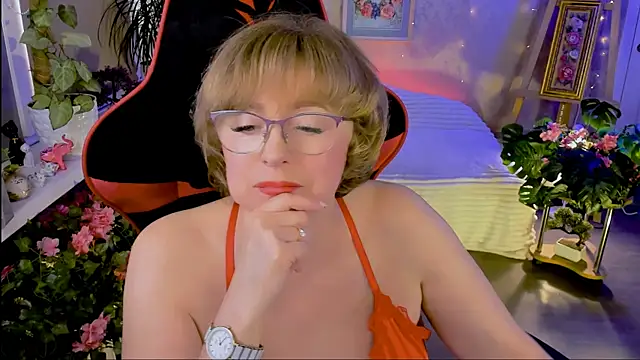 sugar vivien online show from 07-10-26, 01:11