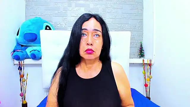 HorniestMilf online show from 09-28-25, 05:31