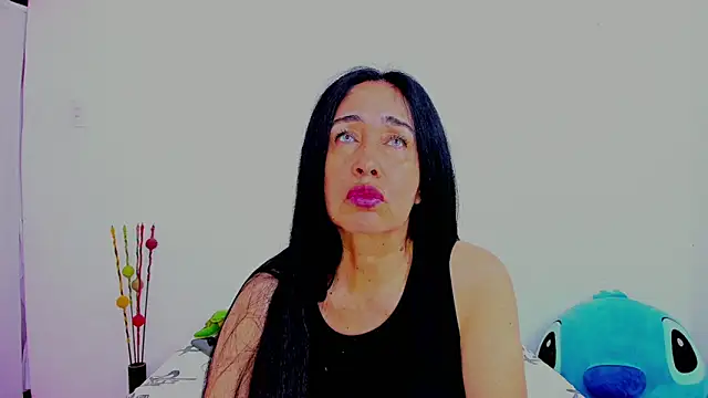 Snapshot of HorniestMilf chatting on 02-08-26, 07:22 HorniestMilf online show from 02-08-26, 07:22