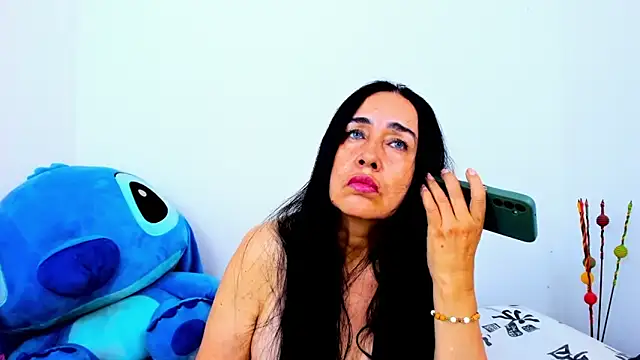 Snapshot of HorniestMilf chatting on 05-27-26, 09:11 HorniestMilf online show from 05-27-26, 09:11