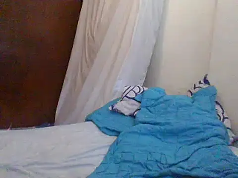 Snapshot of osiyes chatting on 02-26-26, 02:17 osiyes online show from 02-26-26, 02:17