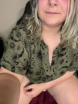 kitten0760 online show from 06-06-26, 10:37