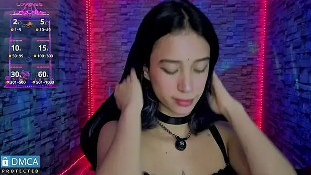 Snapshot of BellaOdisea chatting on 09-24-25, 09:21 BellaOdisea online show from 09-24-25, 09:21