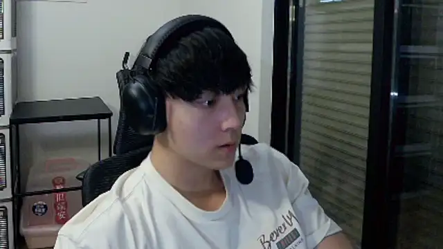 Tkcqcc online show from 02-25-26, 01:33