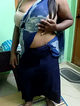 Snapshot of tamil_monasexy chatting on 11-28-25, 10:10 tamil monasexy online show from 11-28-25, 10:10