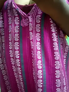 Snapshot of tamil_monasexy chatting on 11-28-25, 01:39 tamil monasexy online show from 11-28-25, 01:39