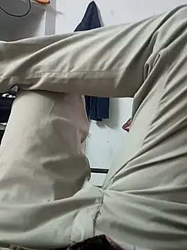 Snapshot of Shivaa- chatting on 07-13-26, 11:31 Shivaa- online show from 07-13-26, 11:31
