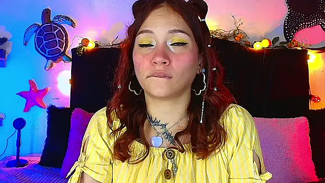 alisson zafiro  online show from 07-26-26, 09:05
