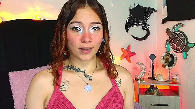 alisson zafiro  online show from 07-19-26, 09:06