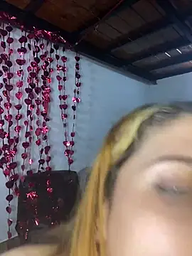 FlorBich online show from 02-15-25, 05:07