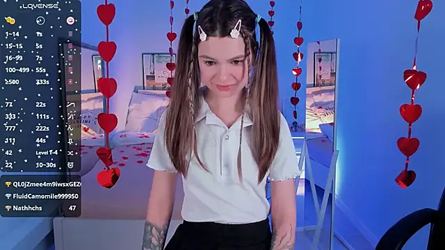 Lil Amelie online show from 02-10-25, 04:47