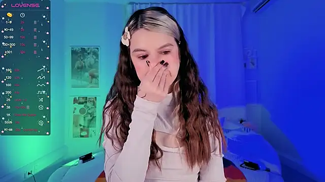 Lil Amelie online show from 09-20-25, 01:49