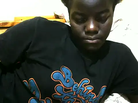 Snapshot of Sweet_chico2 chatting on 12-01-24, 09:09 Sweet chico2 online show from 12-01-24, 09:09