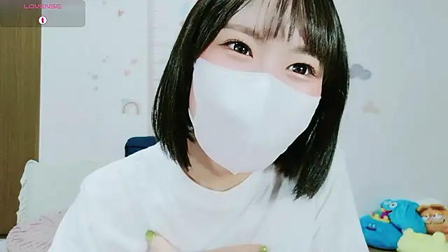 Snapshot of _Iroha_99 chatting on 06-16-26, 02:50 Iroha 99 online show from 06-16-26, 02:50