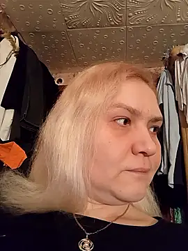 Minna Jeannie online show from 01-13-26, 01:42