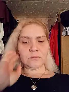 Minna Jeannie online show from 11-28-25, 02:23