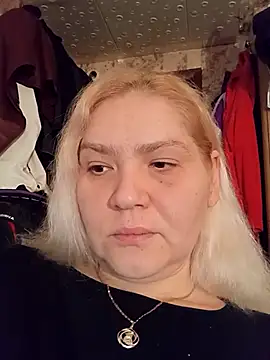 Minna Jeannie online show from 11-27-25, 02:23