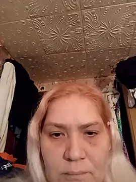 Minna Jeannie online show from 11-14-25, 02:48