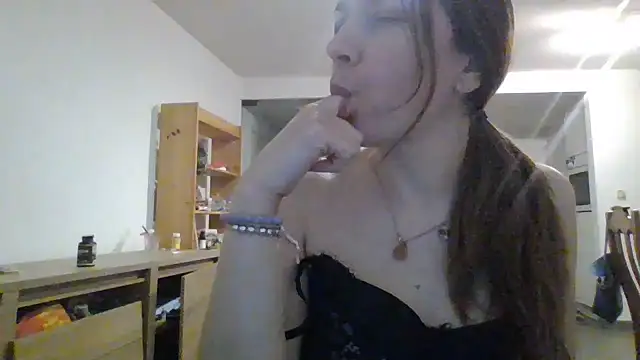 Snapshot of JasmineGlamour chatting on 04-07-26, 06:54 JasmineGlamour online show from 04-07-26, 06:54