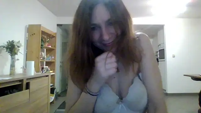 Snapshot of JasmineGlamour chatting on 03-18-26, 11:48 JasmineGlamour online show from 03-18-26, 11:48