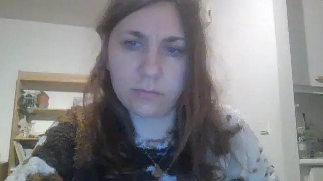 Snapshot of JasmineGlamour chatting on 04-15-26, 08:09 JasmineGlamour online show from 04-15-26, 08:09