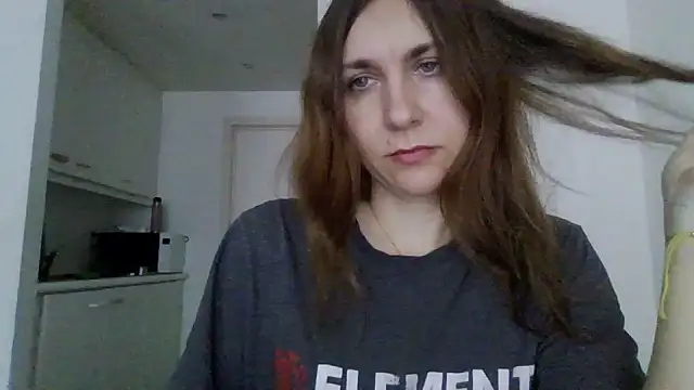 Snapshot of JasmineGlamour chatting on 03-11-26, 04:34 JasmineGlamour online show from 03-11-26, 04:34