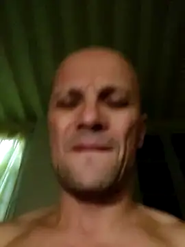 wedge75 online show from 10-15-25, 04:26