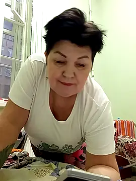 Snapshot of FantasyMichelle chatting on 01-28-25, 01:16 FantasyMichelle online show from 01-28-25, 01:16