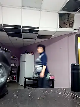 FantasyMichelle online show from 04-12-26, 06:33