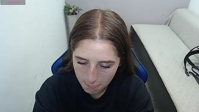 valerie diaz1 online show from 11-08-25, 02:20