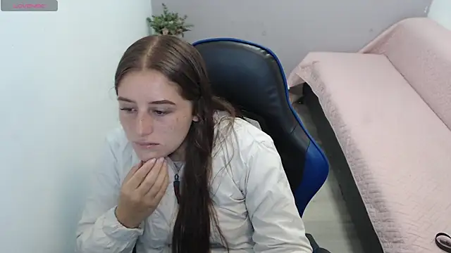 valerie diaz1 online show from 02-25-26, 01:44