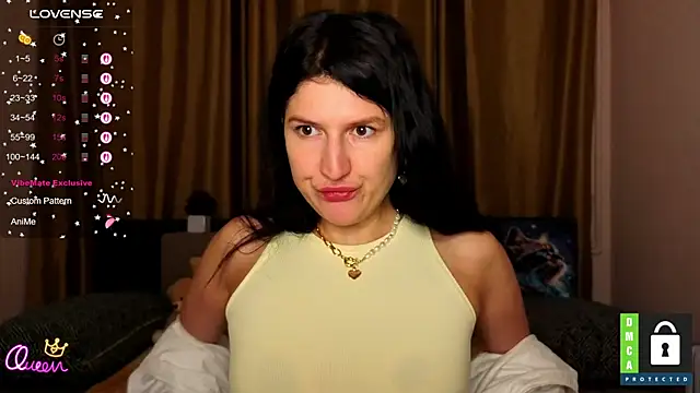 Snapshot of Alianna_Solo_Kisses chatting on 06-01-26, 05:29 Alianna Solo Kisses online show from 06-01-26, 05:29