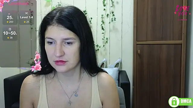 Alianna Solo Kisses online show from 10-22-25, 05:29