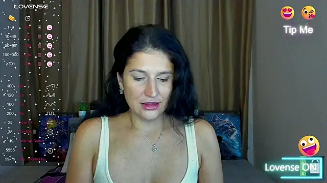 Alianna Solo Kisses online show from 11-06-25, 12:20