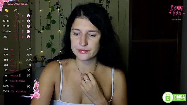 Alianna Solo Kisses online show from 09-12-25, 05:29