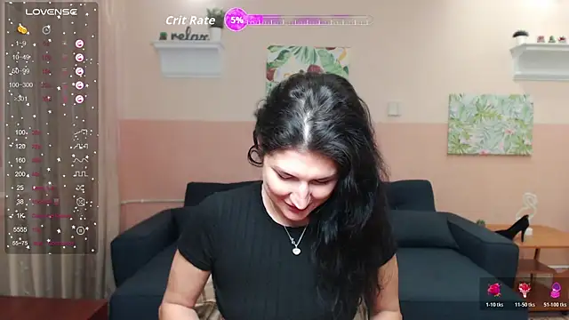 Snapshot of Alianna_Solo_Kisses chatting on 04-28-26, 05:23 Alianna Solo Kisses online show from 04-28-26, 05:23
