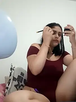 MelannyBell online show from 03-16-25, 02:44