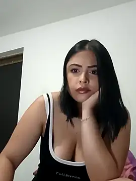 MelannyBell online show from 03-09-25, 04:00