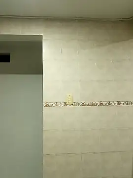 MelannyBell online show from 03-02-25, 12:20