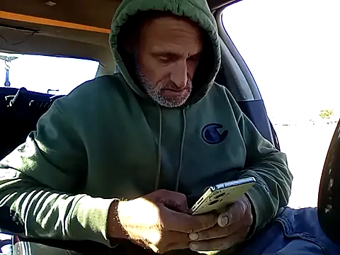 Stickybros2u online show from 12-03-25, 07:57