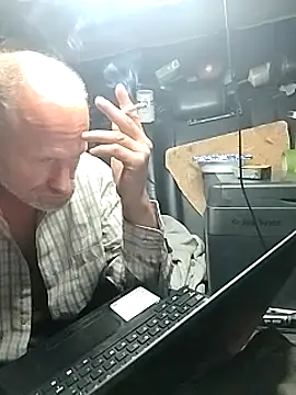 Stickybros2u online show from 02-07-25, 09:15