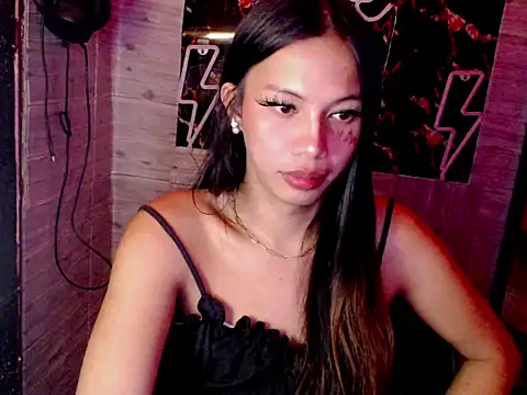 whiteladyboy online show from 10-05-25, 03:41