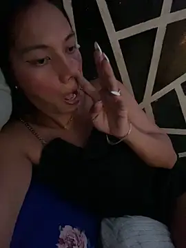 whiteladyboy online show from 10-22-25, 05:29