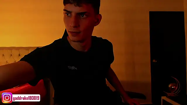 god drake online show from 02-05-25, 04:59